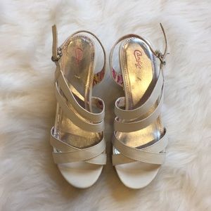 Candies size 4 white Wedge